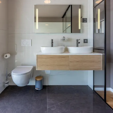 Carolea * קריקווניצה