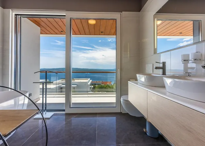 Carolea * Crikvenica